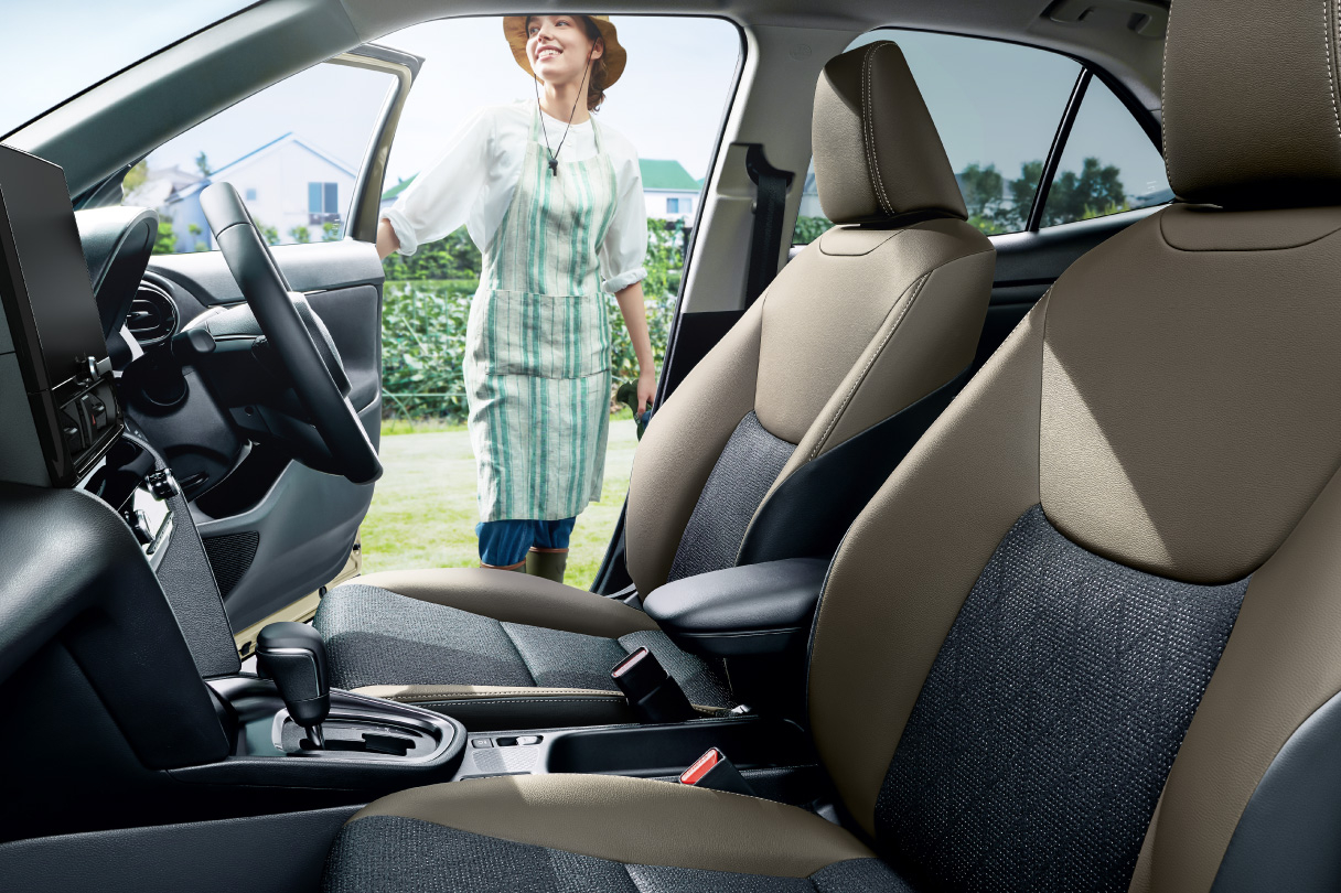 yariscross_design_img18