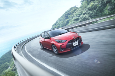 G(1.5L・2WD・6MT)