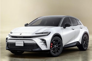 (左):特別仕様車 SPORT RS “THE 70th” (ベース車両はSPORT RS)