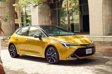 【モデル入り素材】特別仕様車 G“Z・ACTIVE ELEGANCE”［ベース車両はG“Z”］
